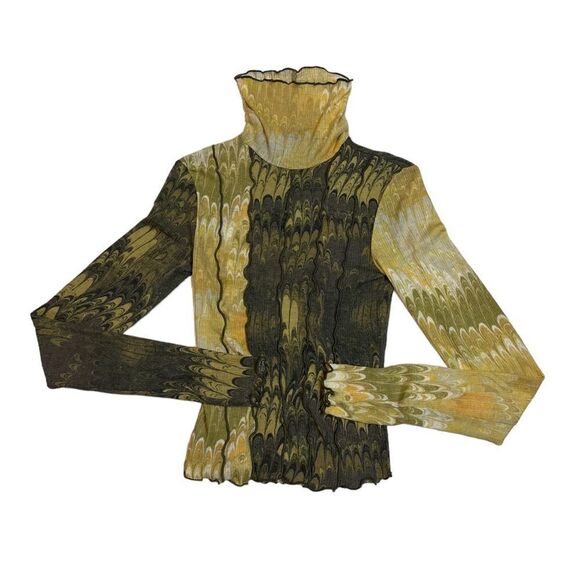 Urban Outfitters Turtle Neck Long Sleeve - Picture 1 of 4